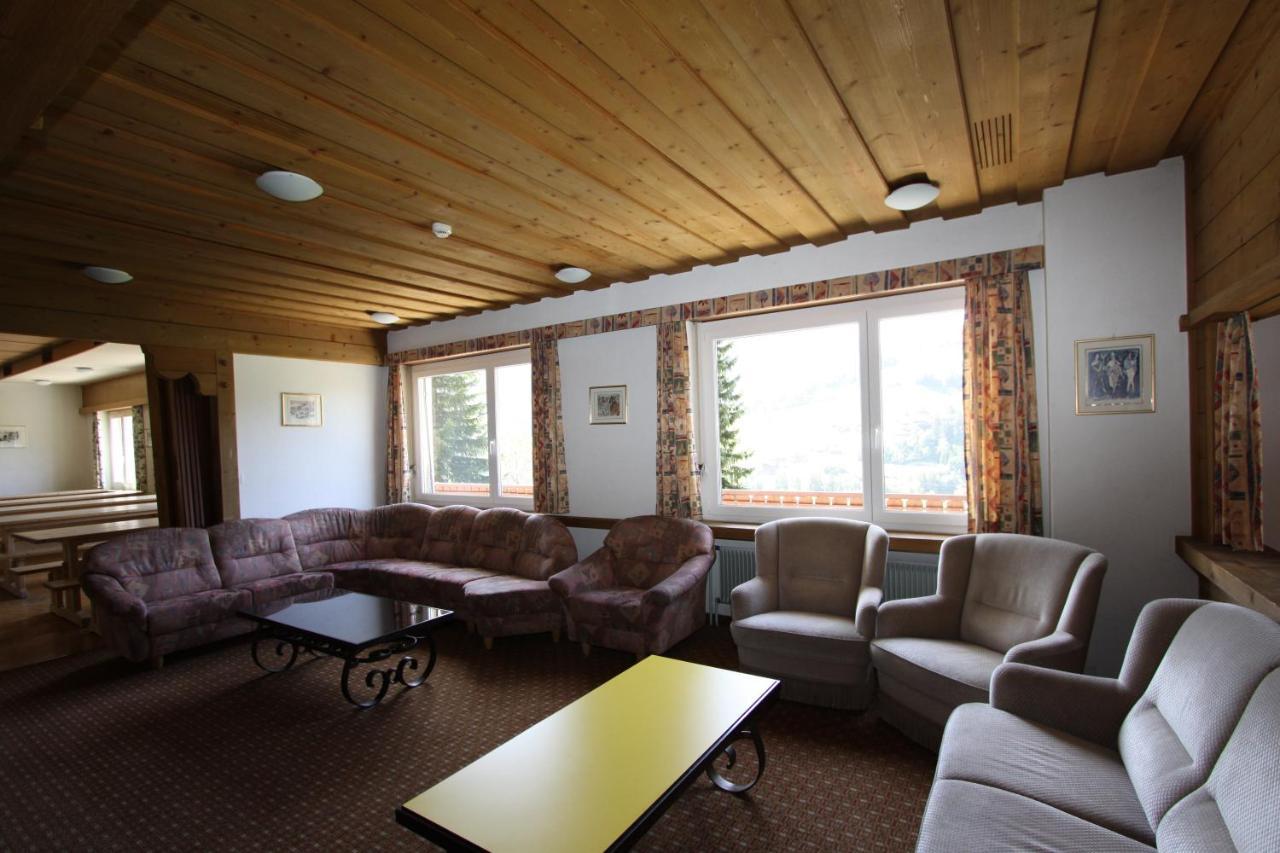Jugendhotel Alpina Sedrun Eksteriør billede
